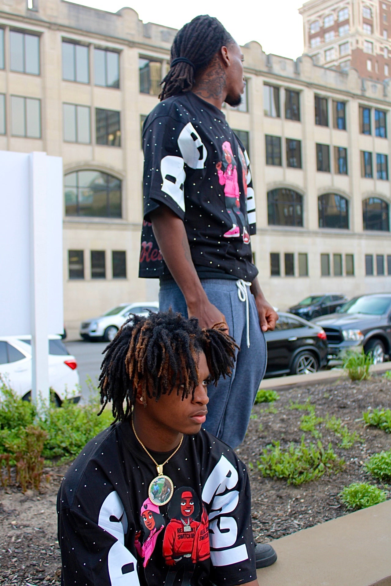 Black BE REAL Cropped